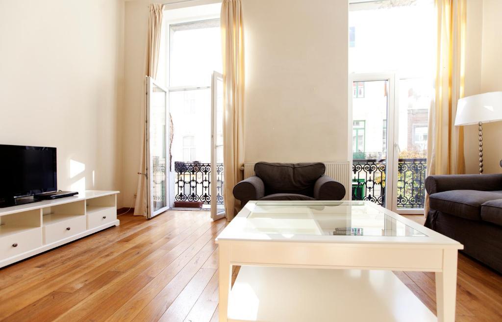 Louise Uptown Apartments Brussels Exterior photo
