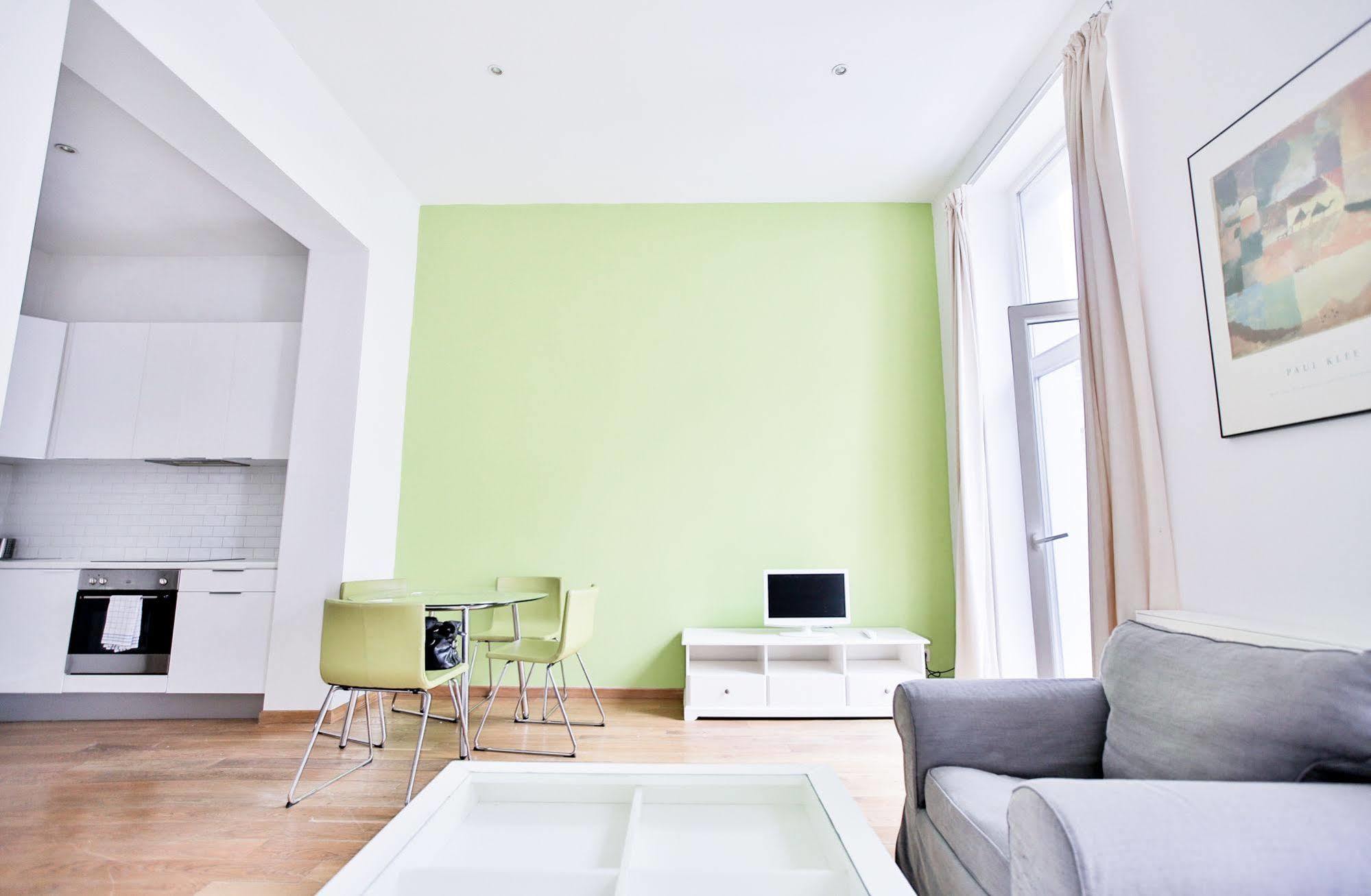 Louise Uptown Apartments Brussels Exterior photo